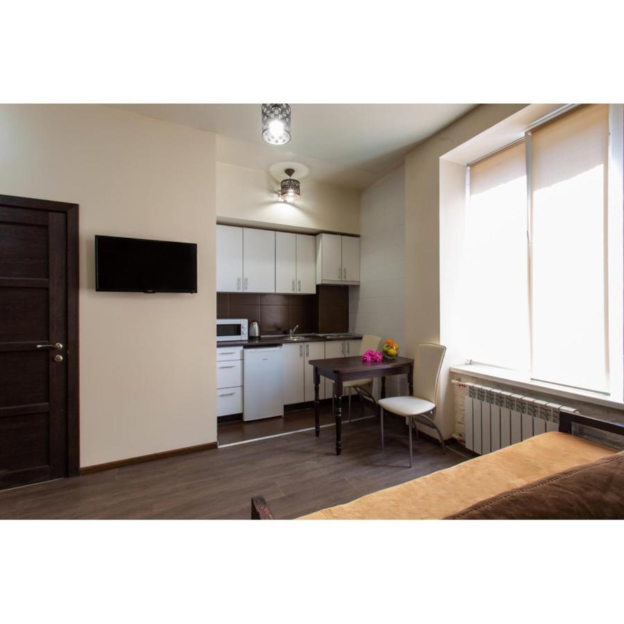 Studio Apartments In The City Center خاركيف المظهر الخارجي الصورة
